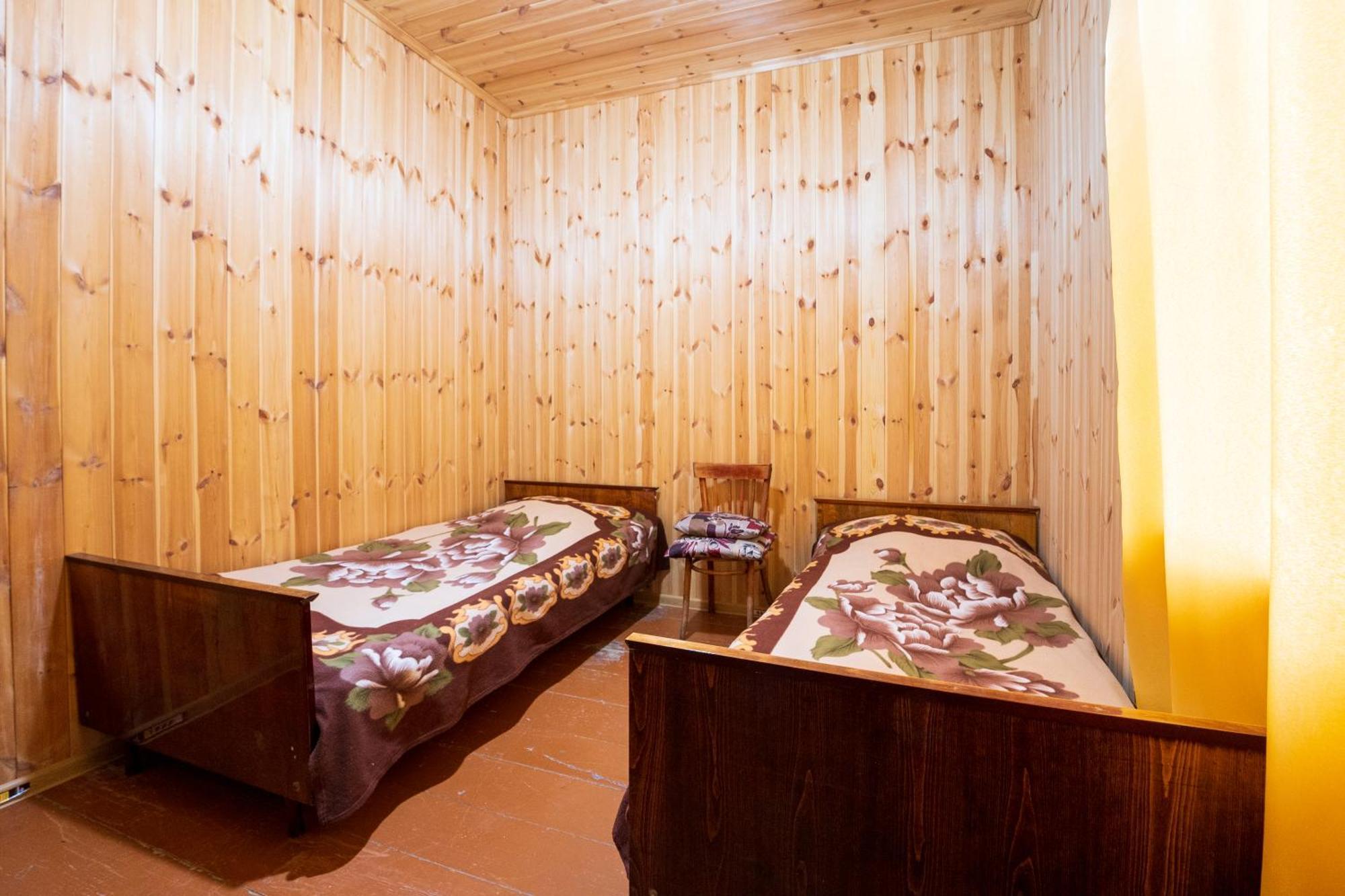 Guesthouse Svani Ushguli ภายนอก รูปภาพ