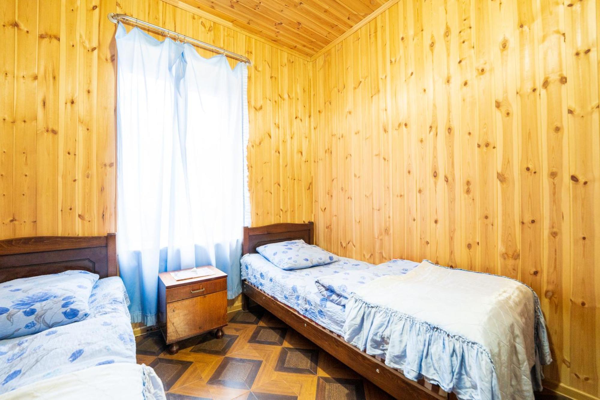 Guesthouse Svani Ushguli ภายนอก รูปภาพ