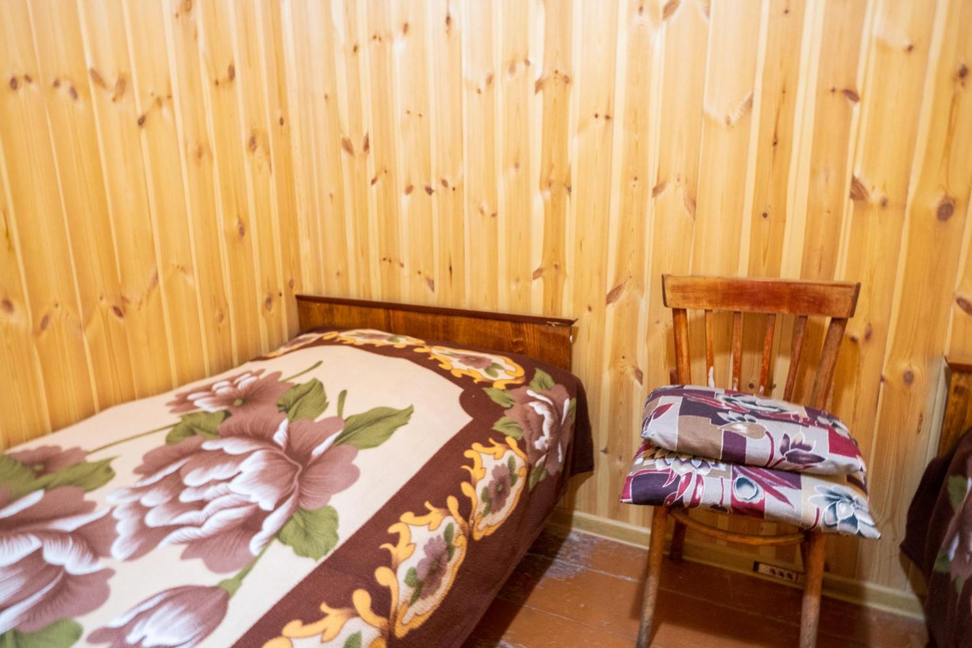 Guesthouse Svani Ushguli ภายนอก รูปภาพ